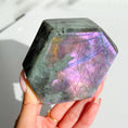 Load image into Gallery viewer, Labradorite Freeform - Purple Flash