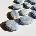 Load image into Gallery viewer, Blue Kyanite Palmstone