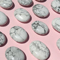 Load image into Gallery viewer, Howlite Palmstone