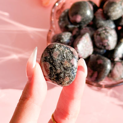 Ruby Schist Tumble