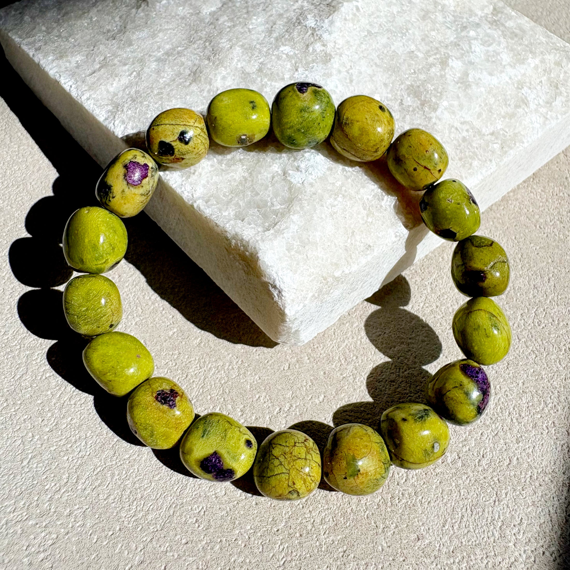 Stichtite in Serpentine Tumbled Bracelet