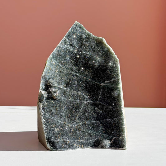 XL Druzy Black Amethyst Cut Base