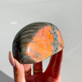 Load image into Gallery viewer, Labradorite Freeform - Orange / Pink Flash

