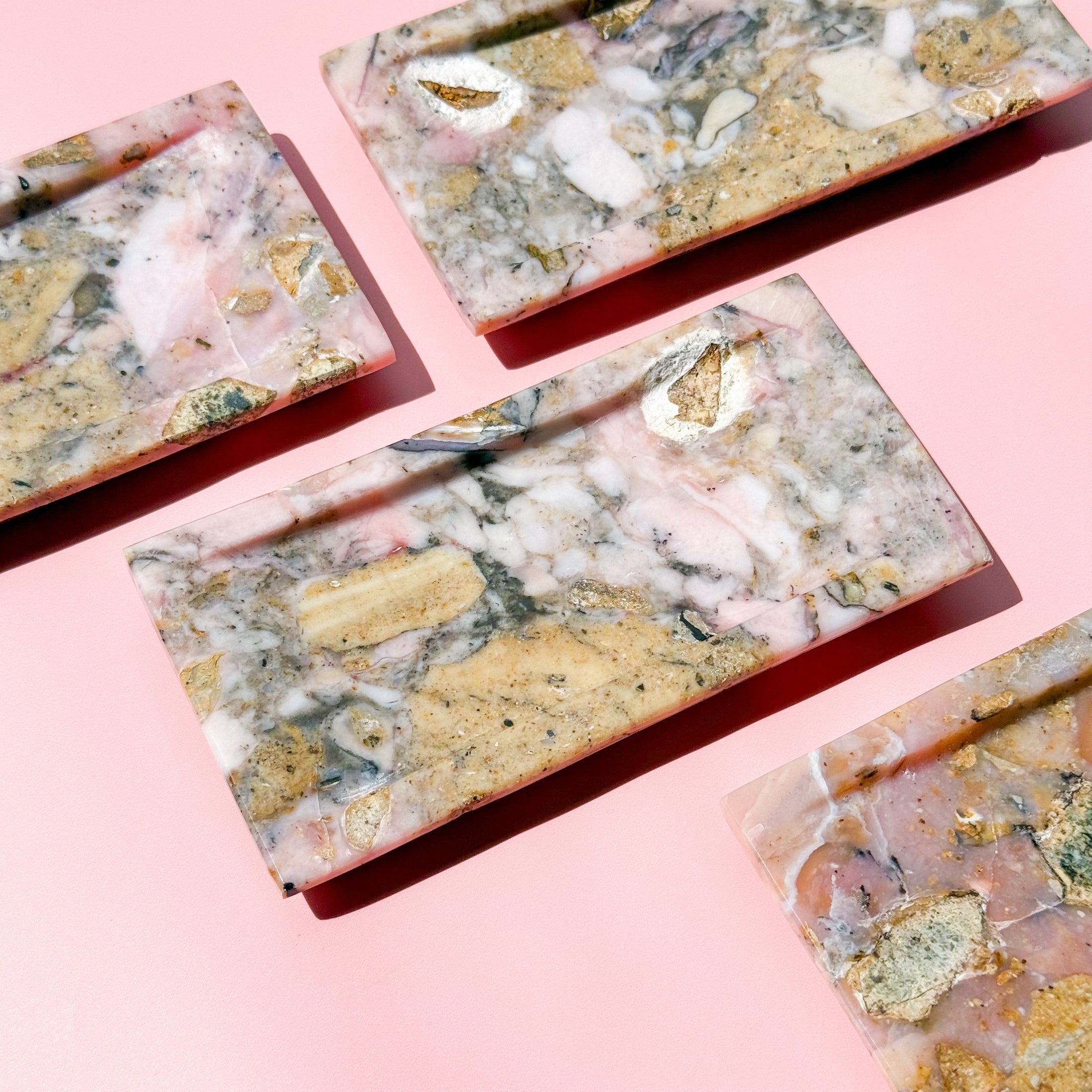 MISFIT Peruvian Pink Opal Tray