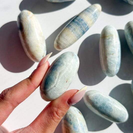 Scheelite Lingam