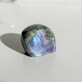 Load image into Gallery viewer, Labradorite Freeform - Purple Flash
