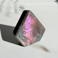Load image into Gallery viewer, Labradorite Freeform - Orange / Pink Flash
