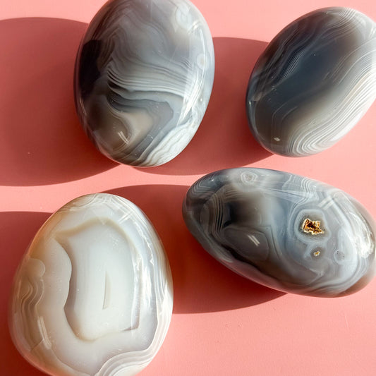 Galet plat en agate