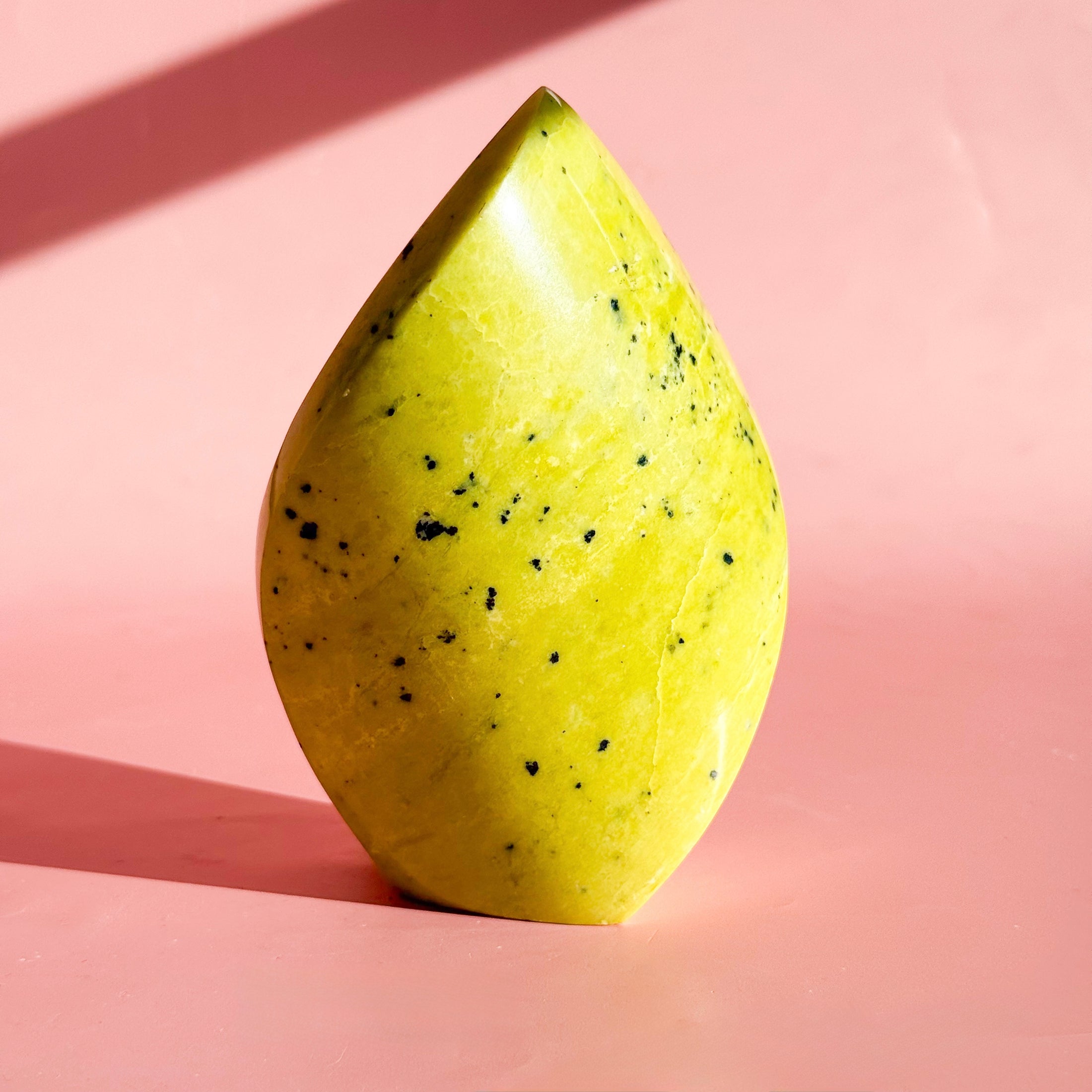 Yellow Serpentine (Healerite) Flame