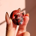 Cargar la imagen en la vista de la galería, Red Jasper Skull
