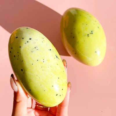 Yellow Serpentine Lingam (Healerite)