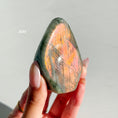 Load image into Gallery viewer, Labradorite Freeform - Orange / Pink Flash
