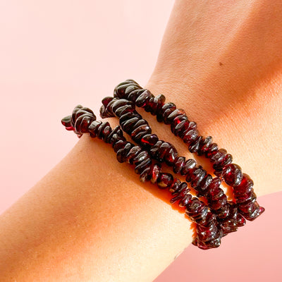 Garnet Chipped Bracelet
