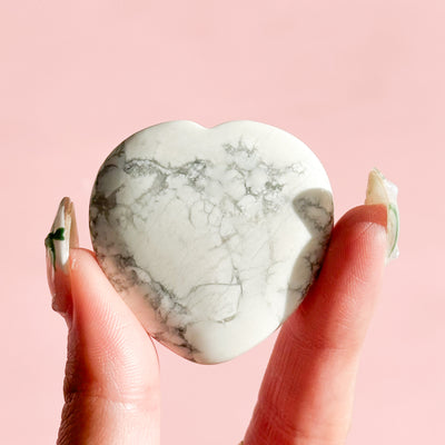 Howlite Heart Worry Stone