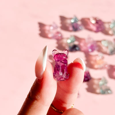 Fluorite Mini Cat w/ Bowtie