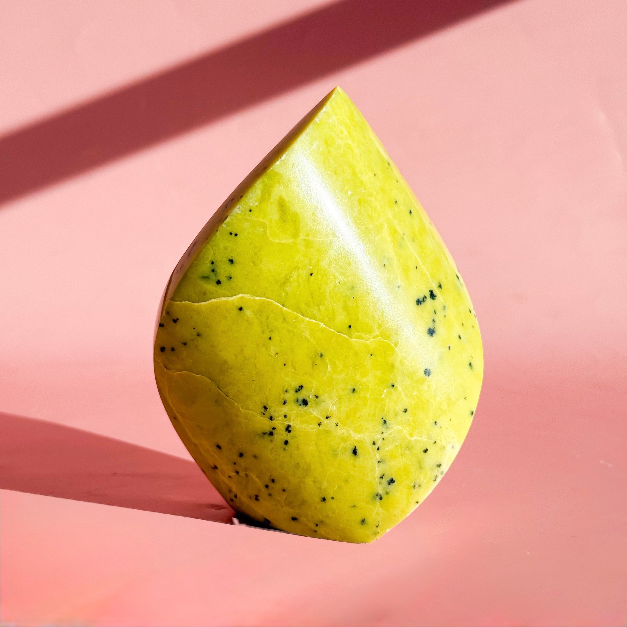 Yellow Serpentine (Healerite) Flame