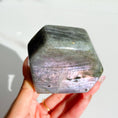 Load image into Gallery viewer, Labradorite Freeform - Purple Flash
