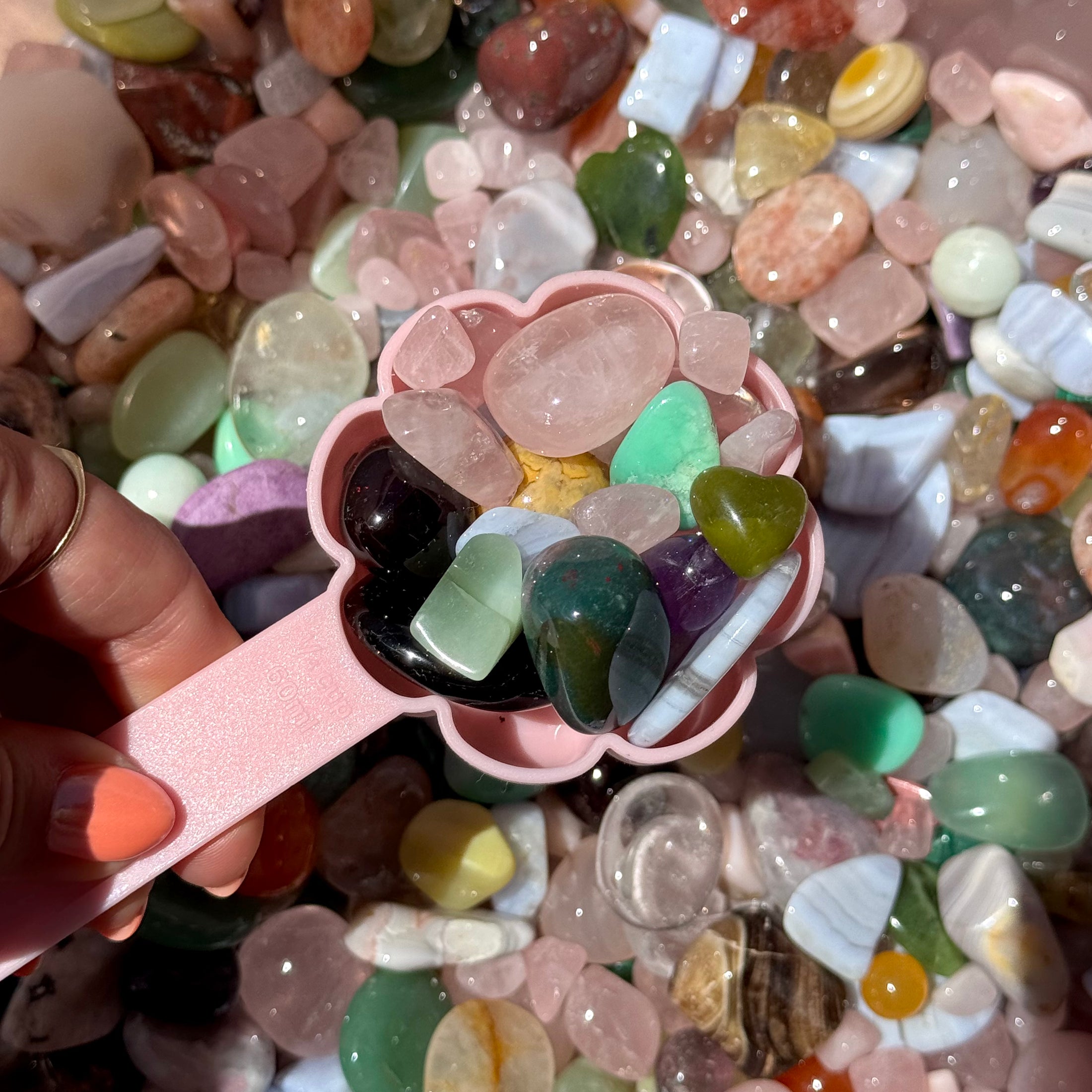 Chaos Crystal Mix Scoop *Pre-packed