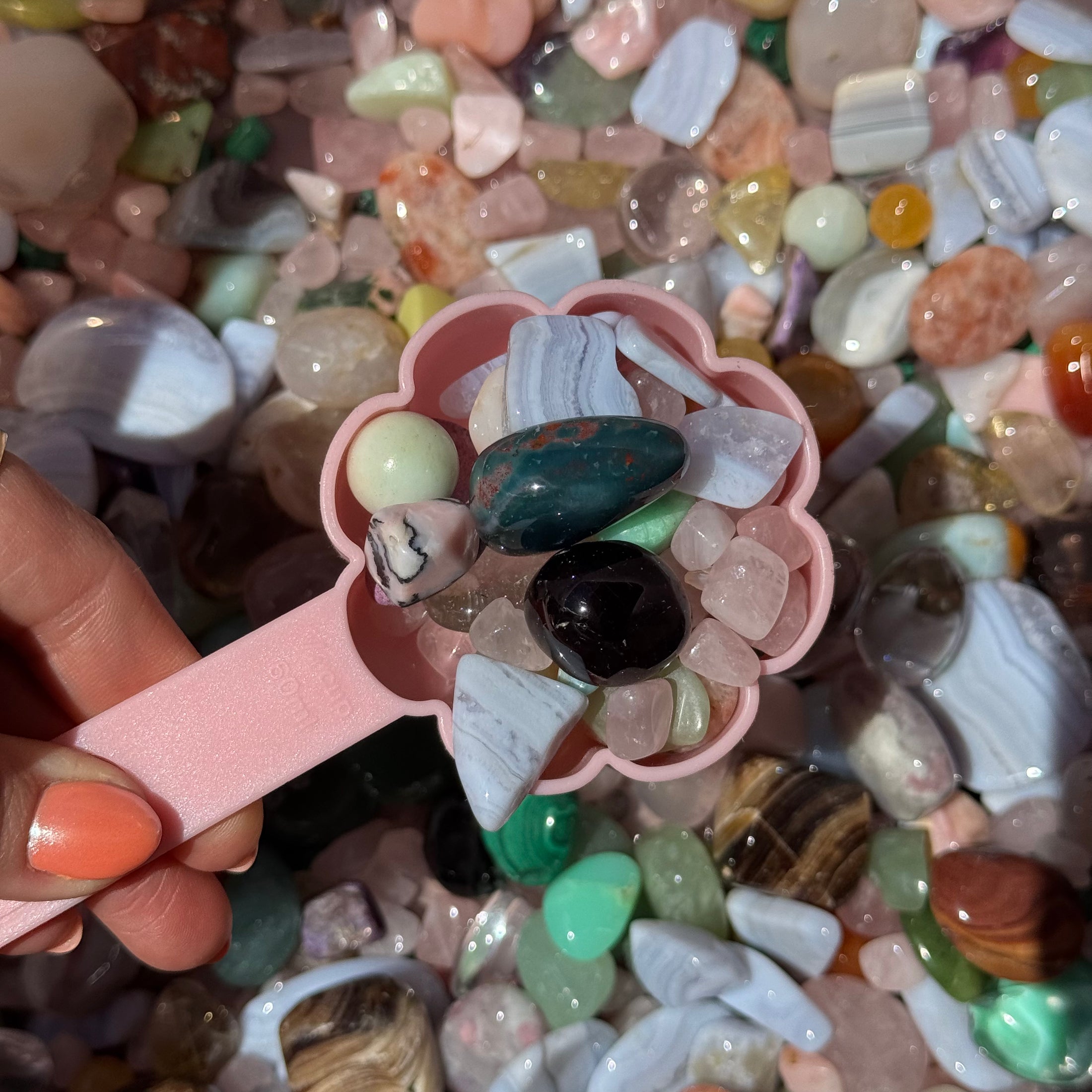 Chaos Crystal Mix Scoop *Pre-packed