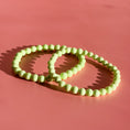 Cargar la imagen en la vista de la galería, Lemon Chrysoprase Bracelet
